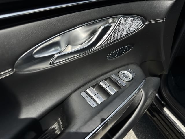 Used 2024 Genesis GV70 2.5T w/ Select Package AWD/4WD image 11