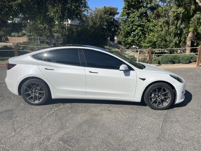 Used 2023 Tesla Model 3 Standard Range RWD image 8