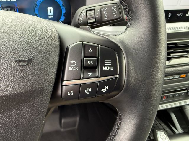 Used 2025 Ford Bronco Sport Badlands image 16