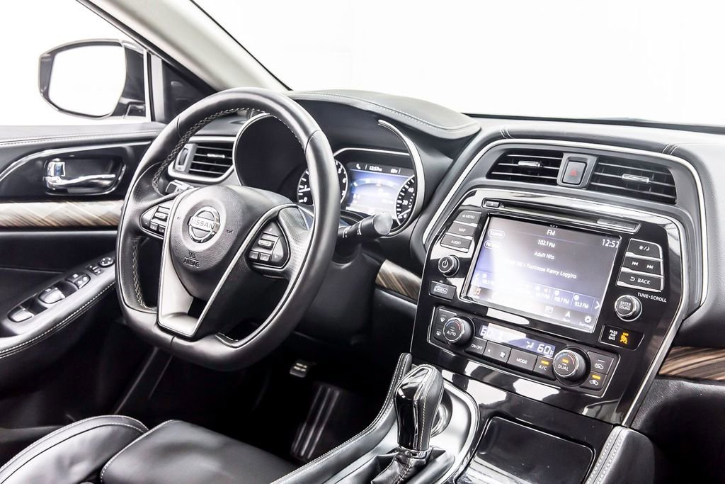 Used 2018 Nissan Maxima Platinum image 20