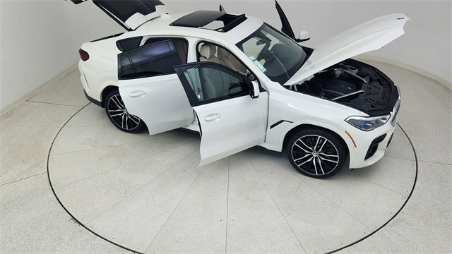 Used 2023 BMW X6 xDrive40i w/ Executive Package image 90