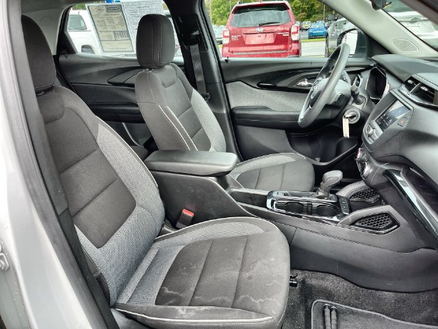 Used 2023 Chevrolet TrailBlazer LS FWD image 27