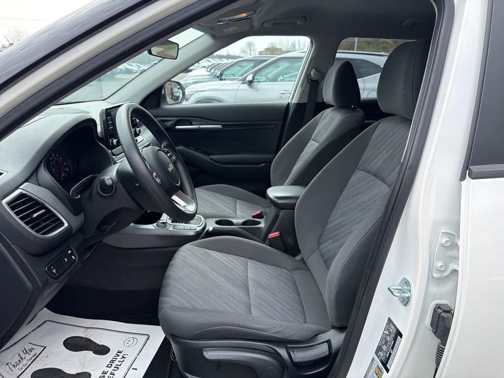 Certified 2023 Kia Seltos LX image 20