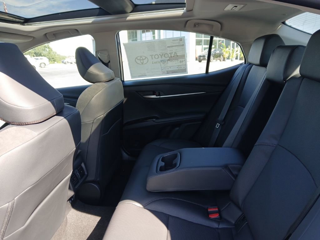New 2025 Toyota Camry XLE image 9