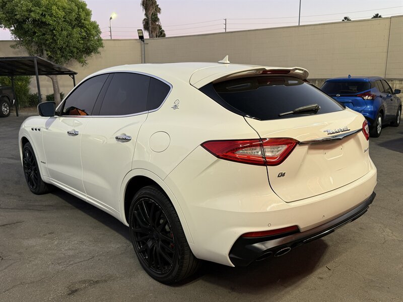 Used 2019 Maserati Levante GranSport AWD/4WD image 7
