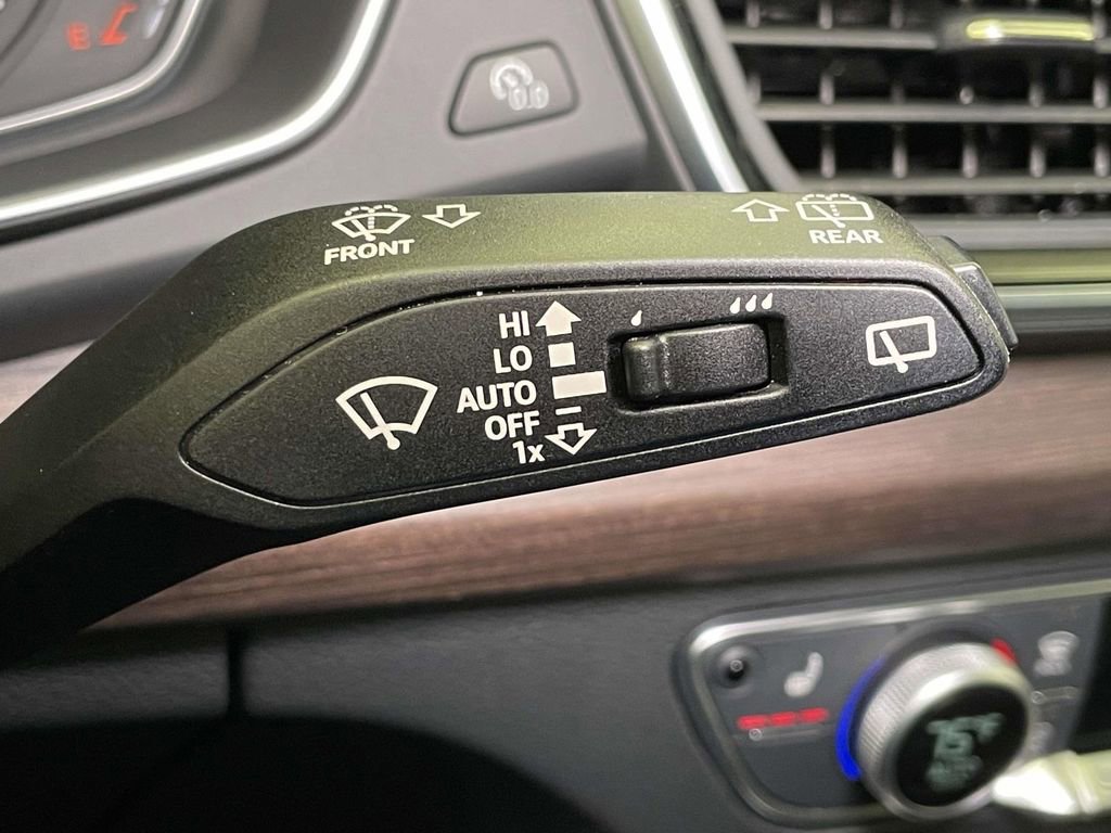 Certified 2023 Audi Q5 2.0T Premium w/ Convenience Package image 41