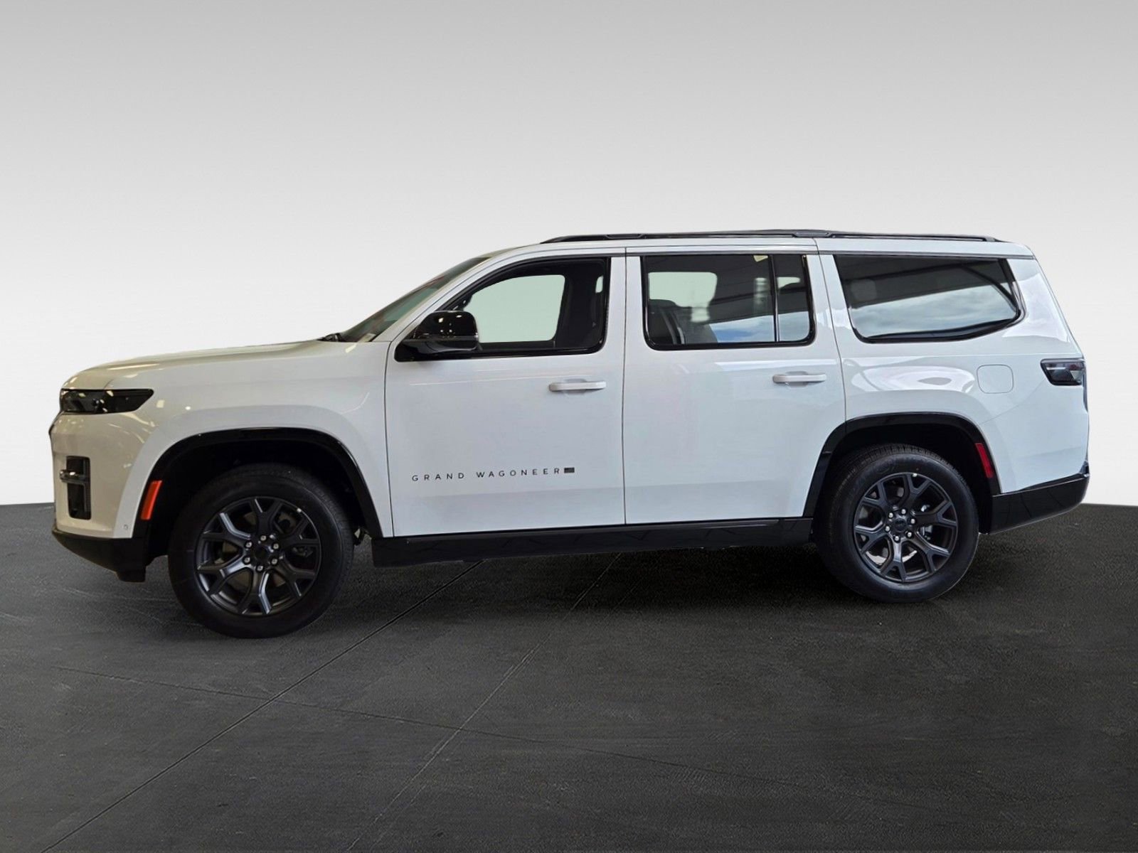 New 2026 Jeep Grand Wagoneer Limited AWD/4WD image 2