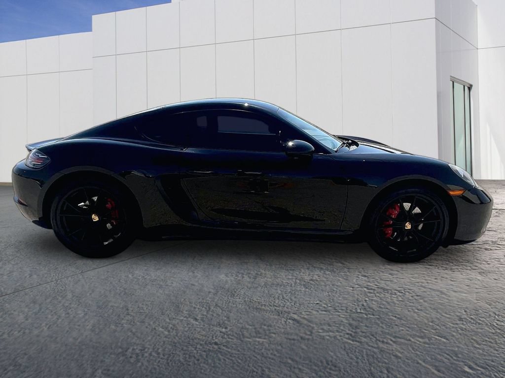 Certified 2018 Porsche 718 Cayman S RWD image 8
