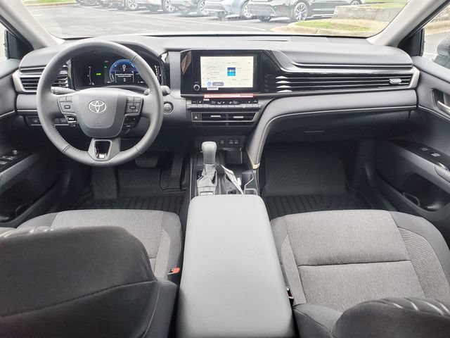 Used 2026 Toyota Camry LE w/ Convenience Package FWD image 10