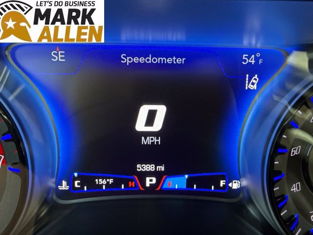 Used 2023 Chrysler 300 C RWD image 9