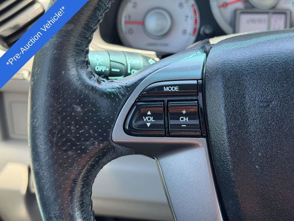 Used 2011 Honda Pilot EX-L image 8