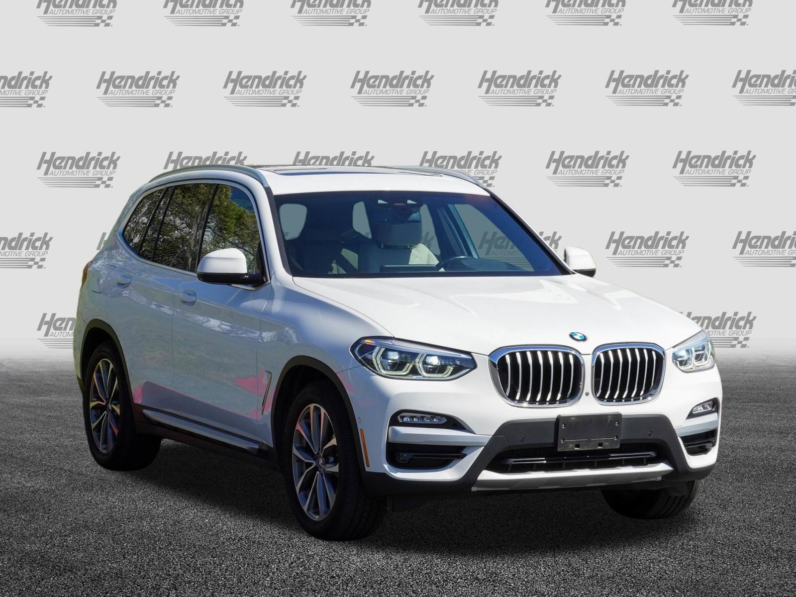 Used 2019 BMW X3 xDrive30i w/ Executive Package AWD/4WD image 2