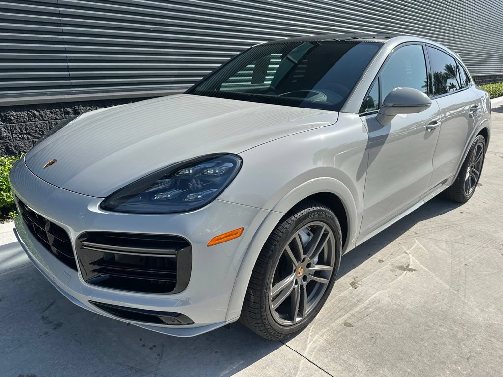 Certified 2023 Porsche Cayenne Turbo AWD/4WD image 6