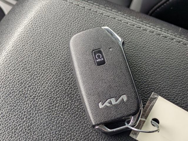 Used 2024 Kia Sportage EX image 35
