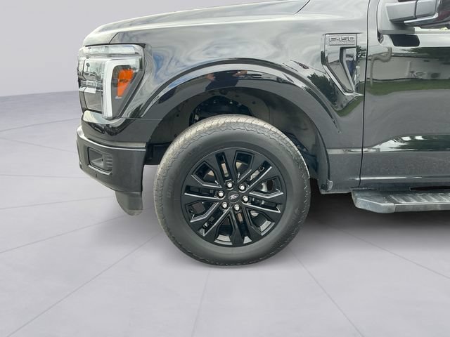 Used 2025 Ford F150 Lariat w/ Equipment Group 501A Mid AWD/4WD image 9