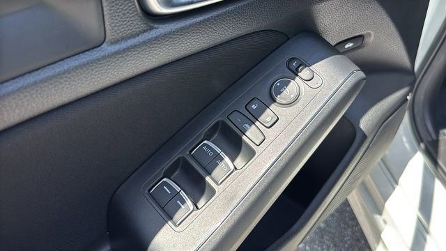 Used 2025 Honda Civic Sport image 18