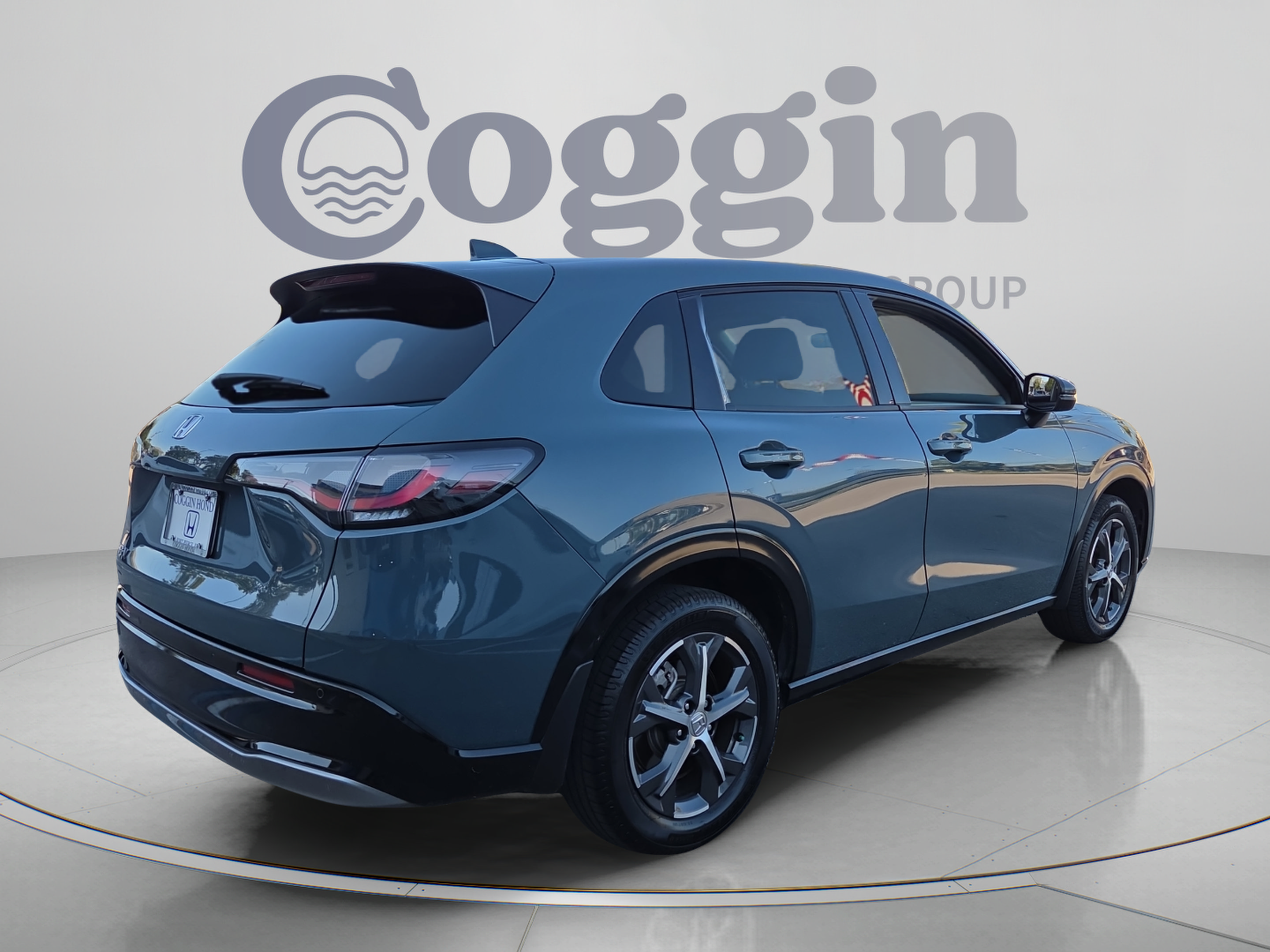 Certified 2023 Honda HR-V EX-L image 5