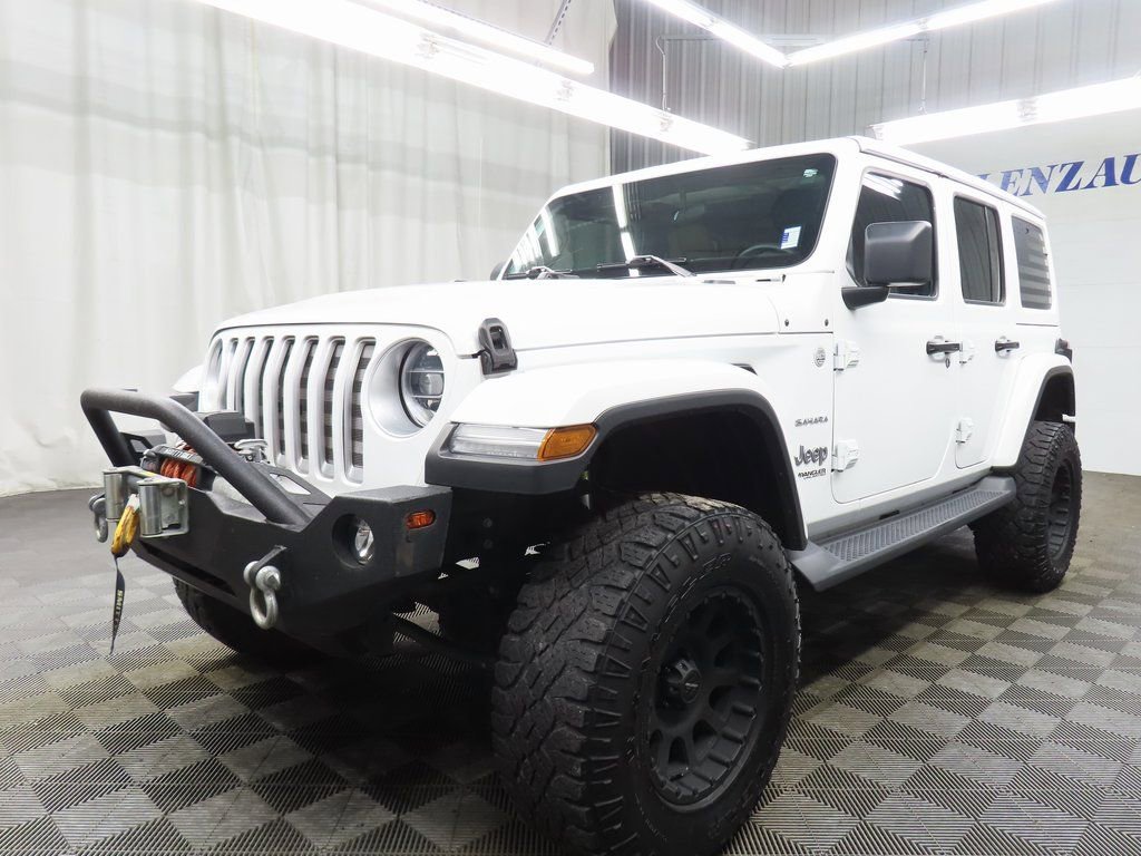 Used 2018 Jeep Wrangler Unlimited Sahara w/ Cold Weather Group image 6