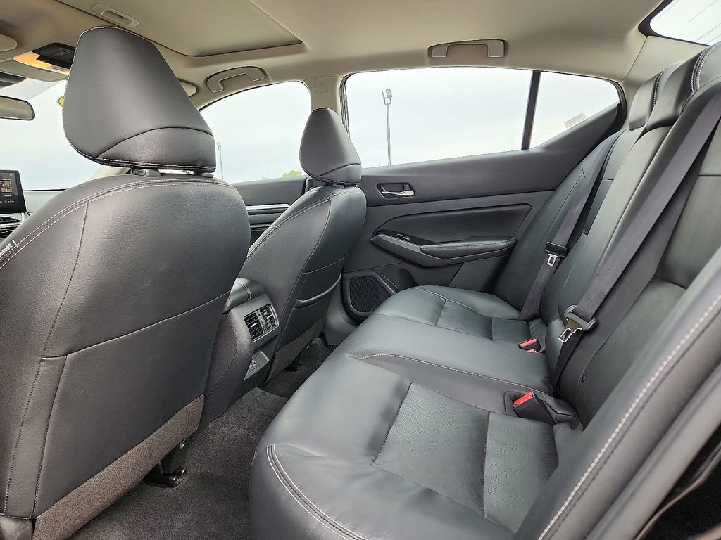 Used 2023 Nissan Altima 2.5 SL image 12