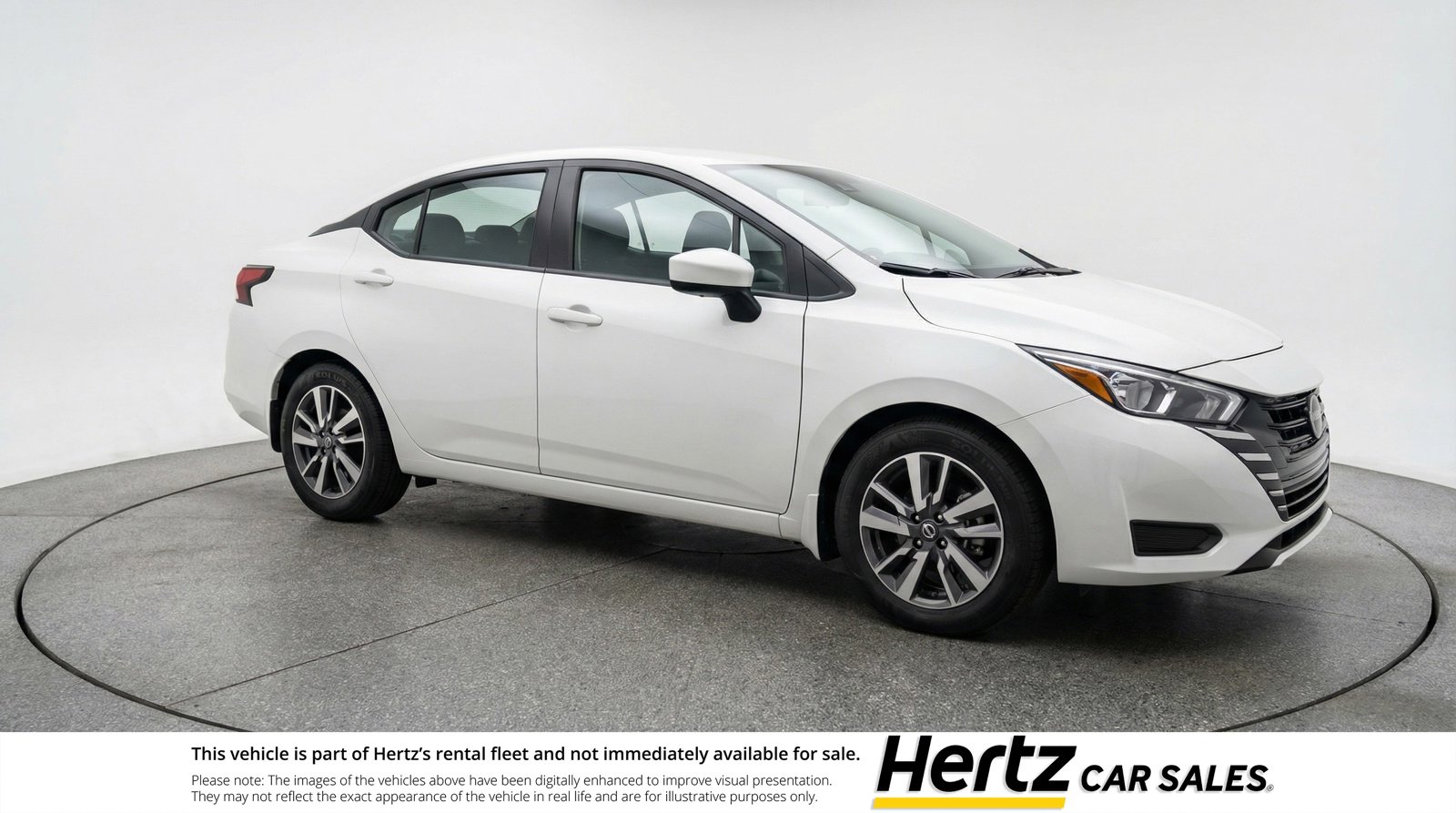 Used 2025 Nissan Versa SV FWD image 1