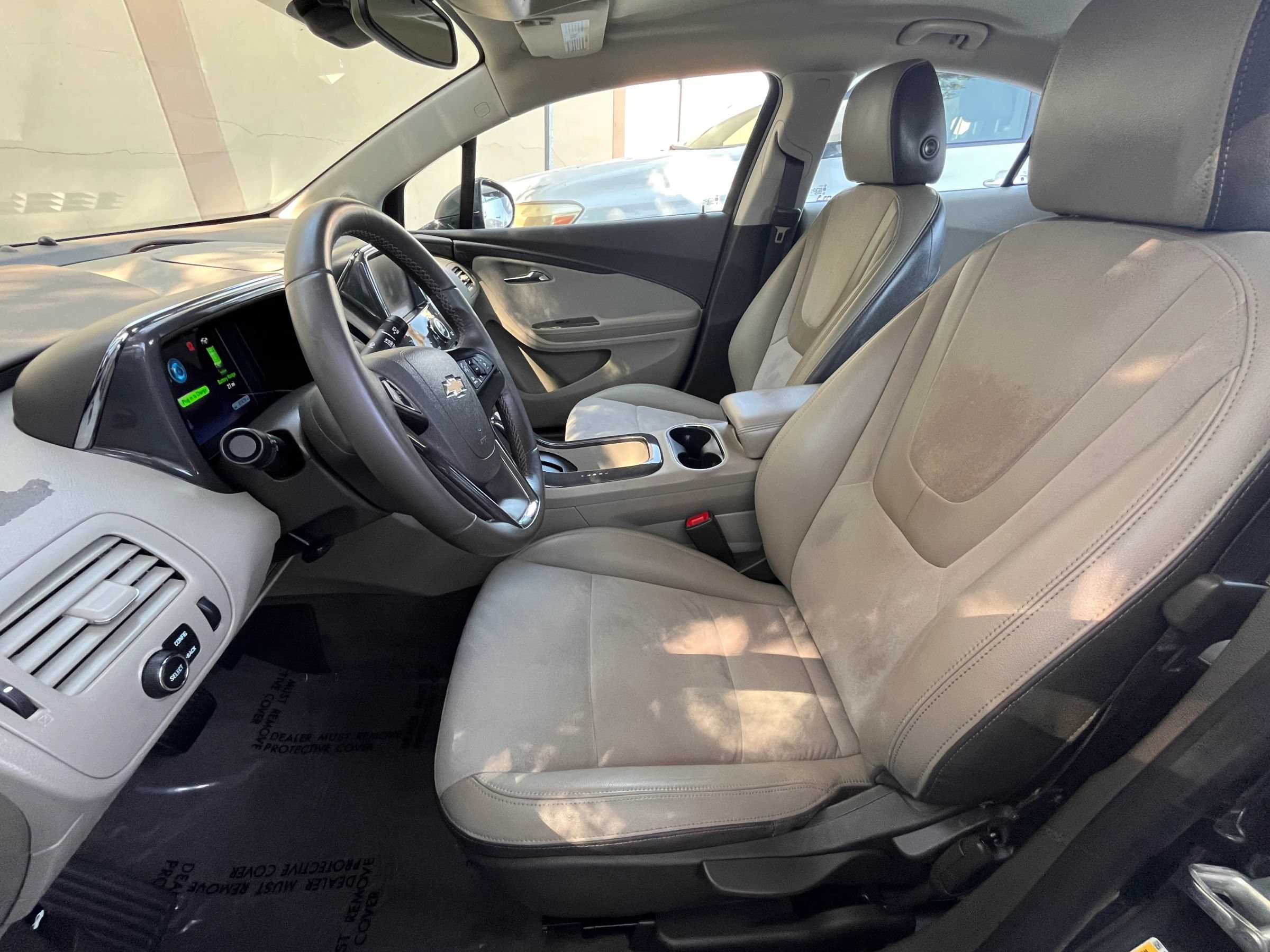 Used 2013 Chevrolet Volt Premium w/ Premium Trim Package FWD image 17