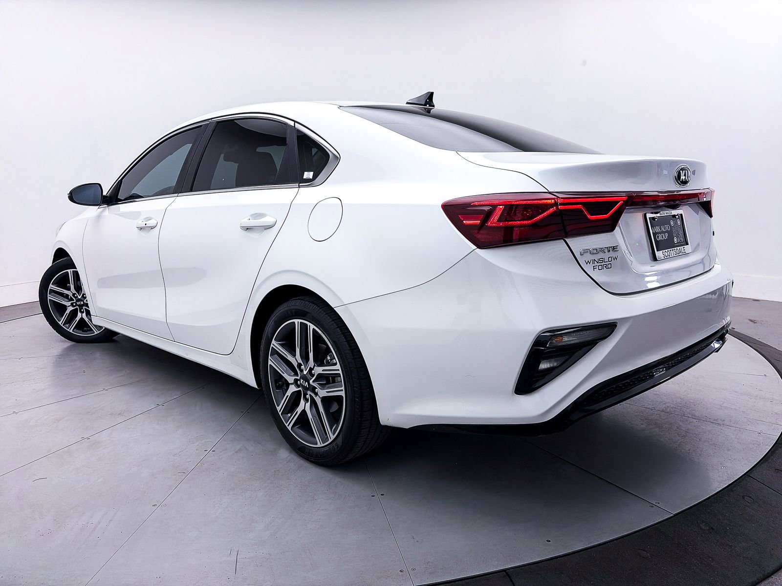 Used 2021 Kia Forte EX FWD image 2