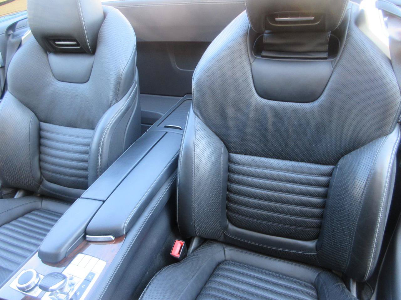 Used 2017 Mercedes-Benz SL 550 image 19