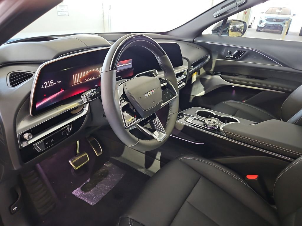New 2026 Cadillac Lyriq V AWD/4WD image 24