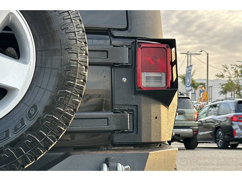 Used 2015 Jeep Wrangler Sport image 45