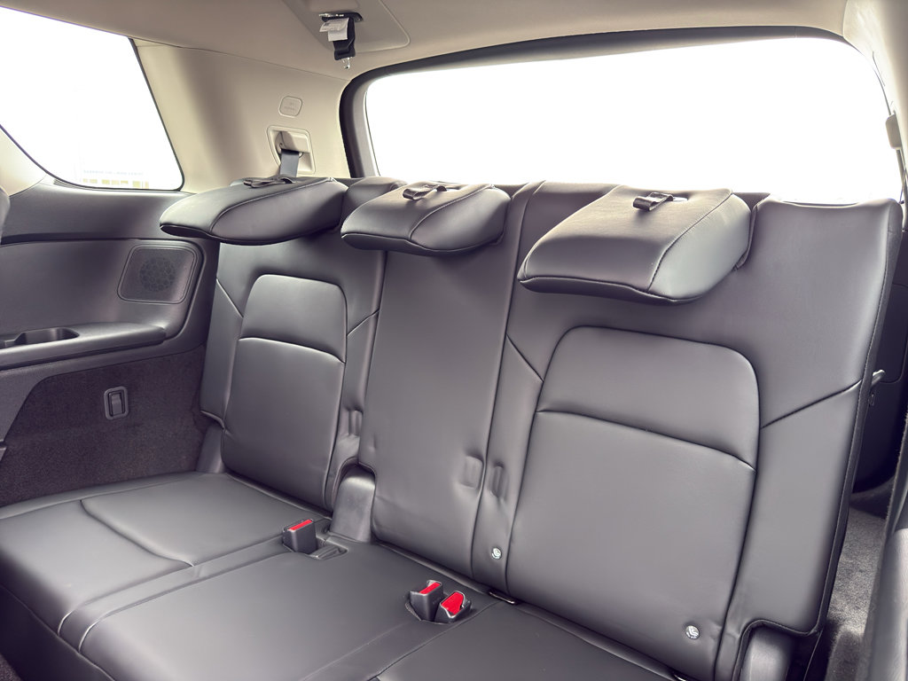 New 2026 Nissan Pathfinder SL image 35