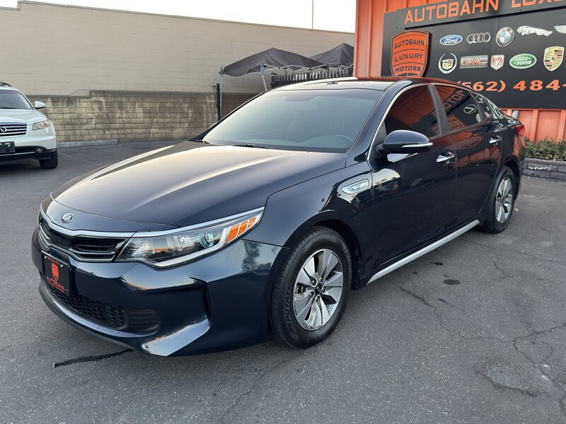 Used 2018 Kia Optima Premium w/ Convenience Package FWD image 9