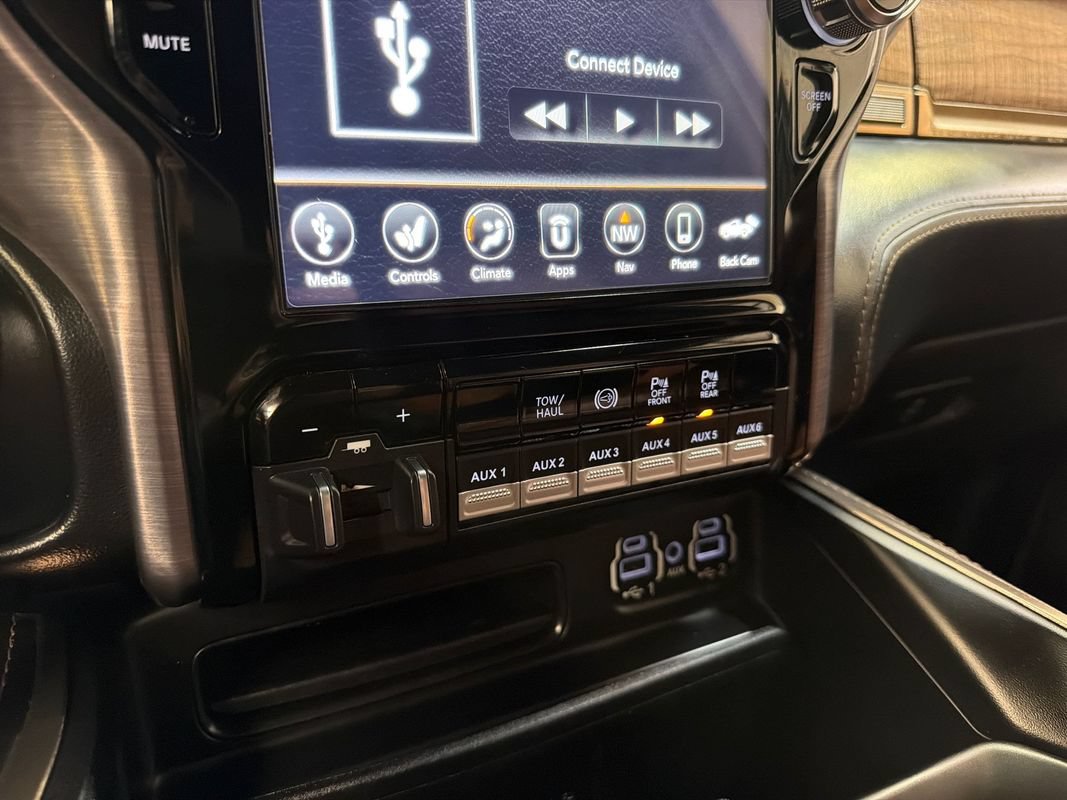 Used 2020 RAM 3500 Limited AWD/4WD image 22