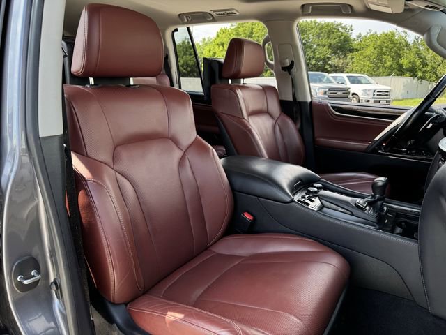 Used 2017 Lexus LX 570 4WD w/ Luxury Package image 35
