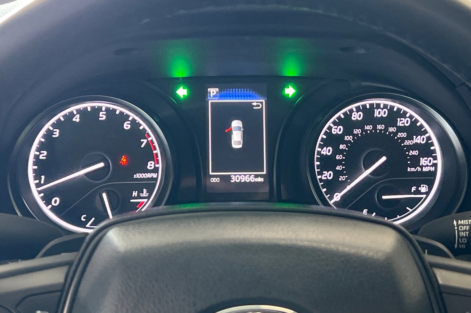 Used 2024 Toyota Camry SE image 22