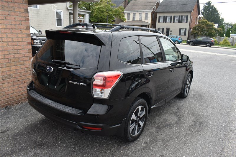 Used 2018 Subaru Forester 2.5i Premium AWD/4WD image 4