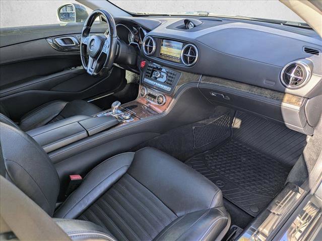 Used 2013 Mercedes-Benz SL 550 image 19