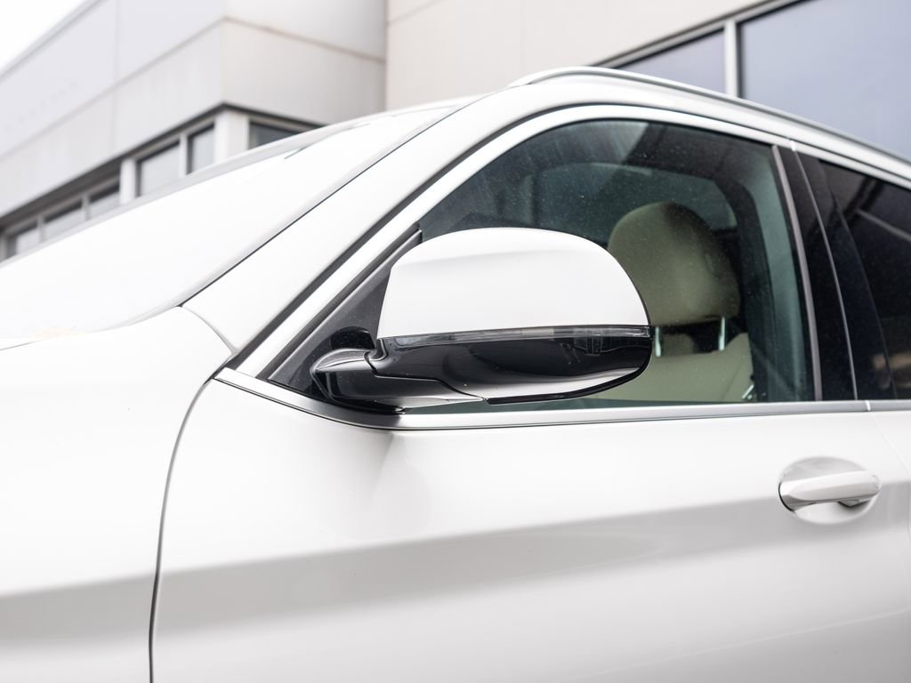 Used 2020 BMW X3 xDrive30i w/ Premium Package image 12