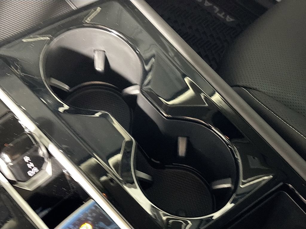 New 2026 Volkswagen Atlas SE image 15