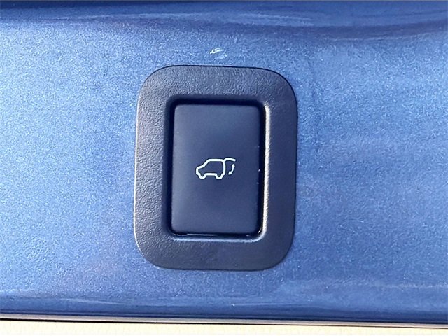 Used 2019 Toyota Highlander XLE image 13