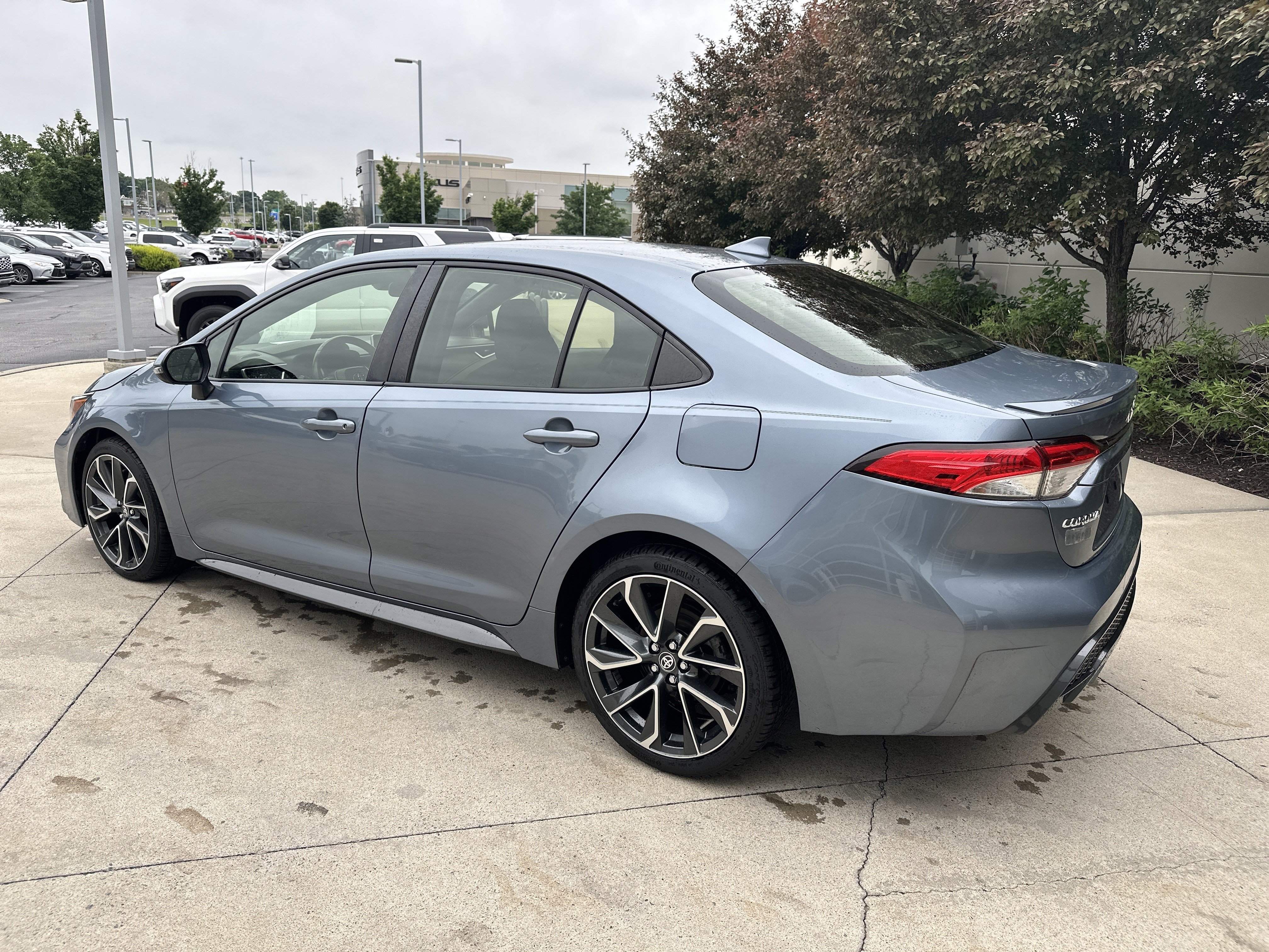 Used 2021 Toyota Corolla SE FWD image 7