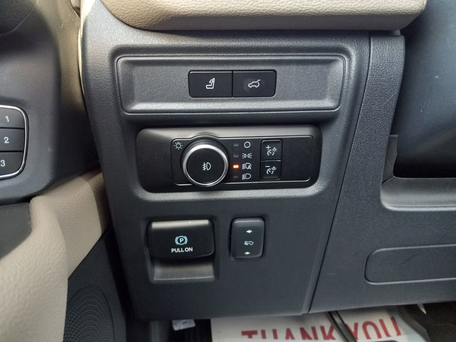 Used 2024 Ford Expedition Limited AWD/4WD image 28