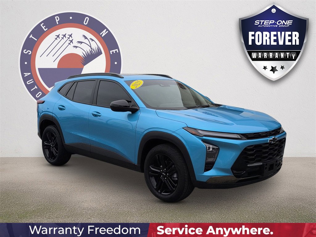 Used 2025 Chevrolet Trax ACTIV w/ Sunroof Package