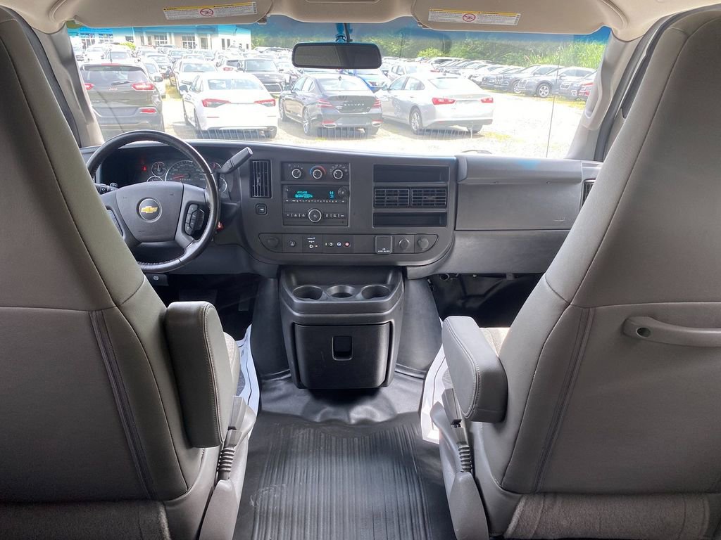 Used 2020 Chevrolet Express 2500 LS w/ Driver Convenience Package image 24