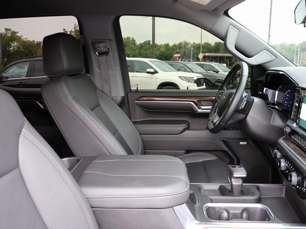 Used 2024 Chevrolet Silverado 1500 RST w/ RST All Star Premium Package image 8