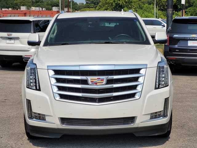 Used 2016 Cadillac Escalade Premium AWD/4WD image 2