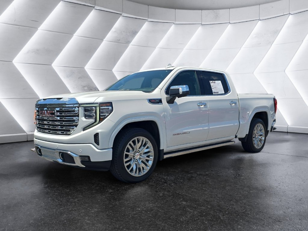 Used 2022 GMC Sierra 1500 Denali w/ Denali Reserve Package image 1