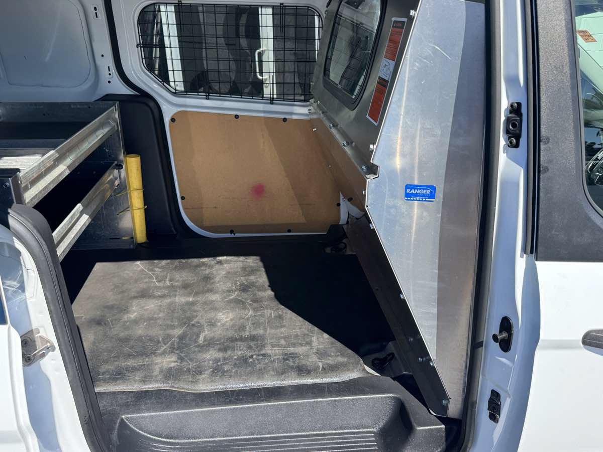 Used 2015 Ford Transit Connect XLT FWD image 18