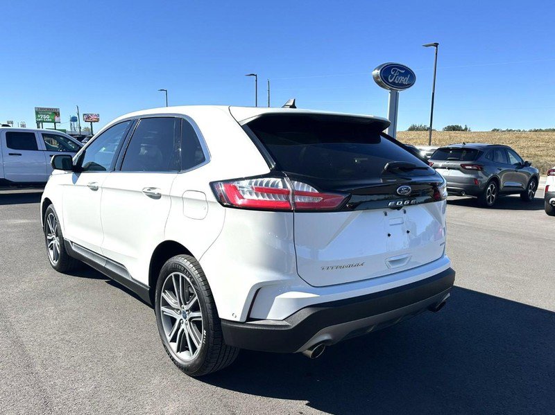 Used 2021 Ford Edge Titanium w/ Equipment Group 301A image 7