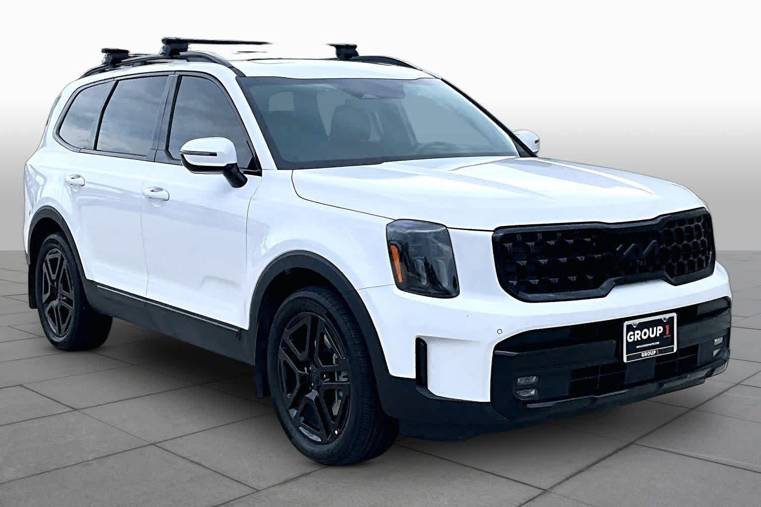 Certified 2025 Kia Telluride SX X-Line AWD/4WD image 3