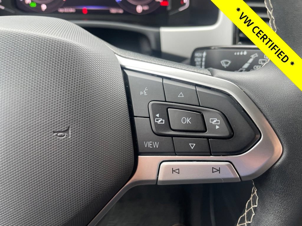Certified 2022 Volkswagen Atlas Cross Sport SE w/ Panoramic Sunroof Package AWD/4WD image 27